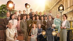 The Business of Film: Downton Abbey–A New Era, Navalny & UK's top inflation-adjusted films